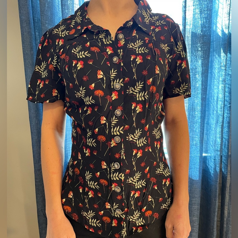 Modcloth Black Floral Blouse
